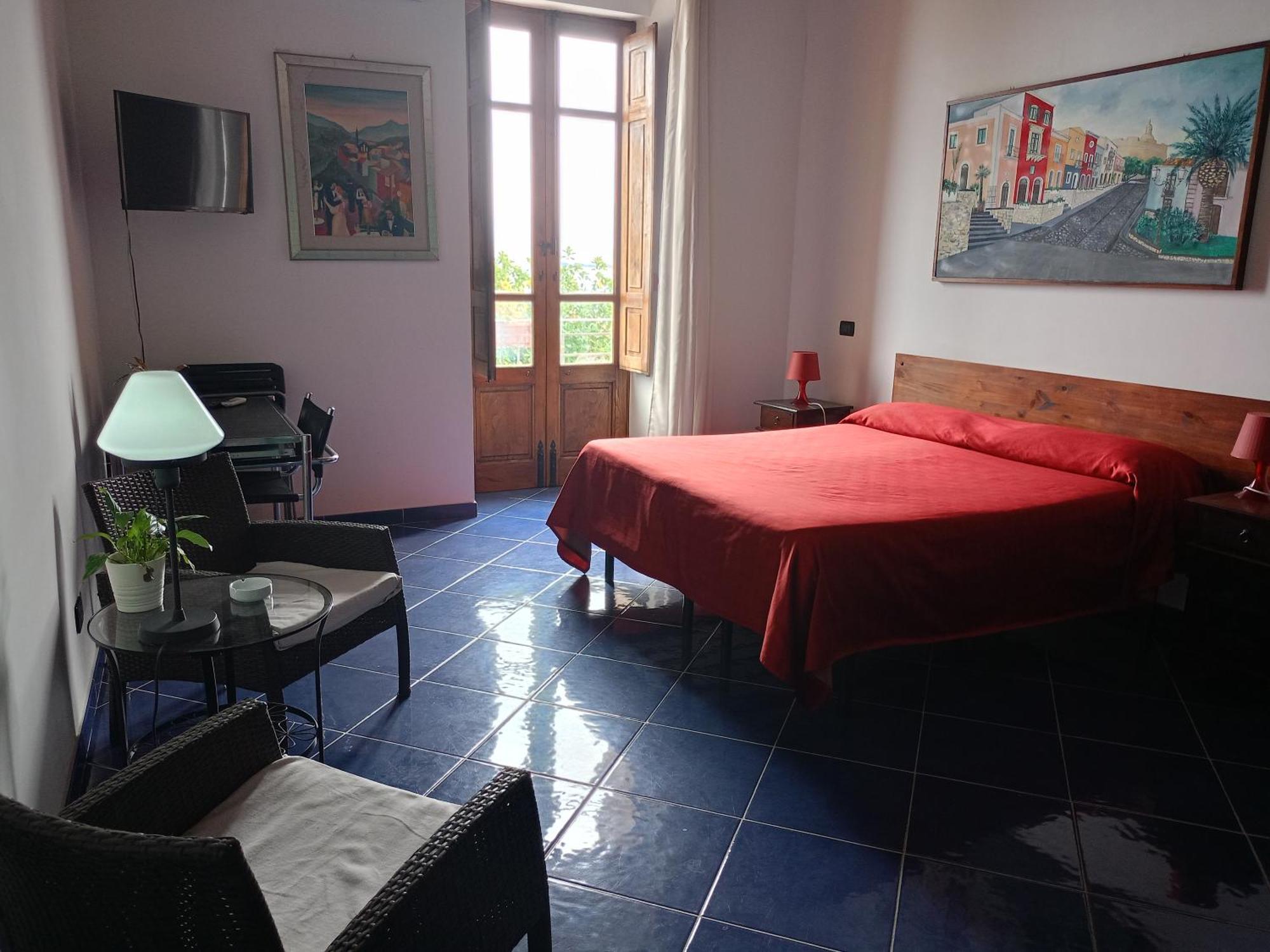 Bed& Breakfast Maredomus Hotell Milazzo Exteriör bild